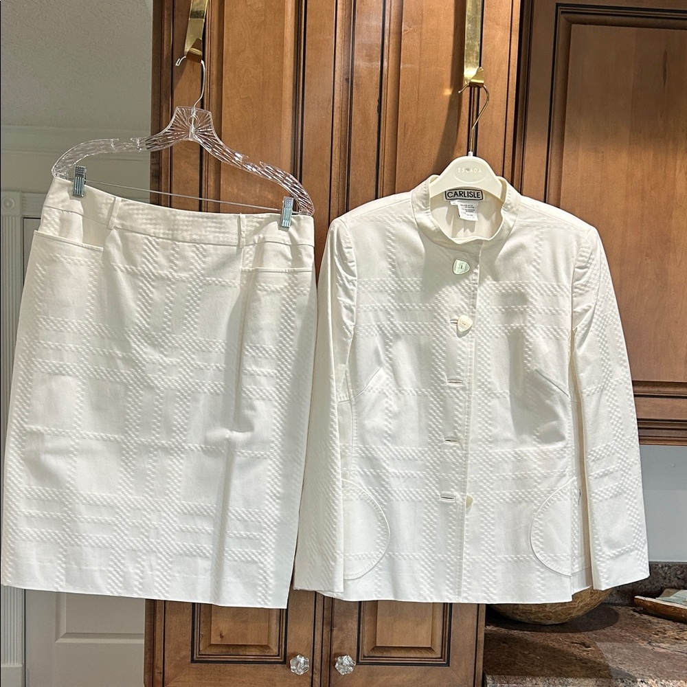 Carlisle off white Textured Check Pencil Skirt size 14 and blazer size 16